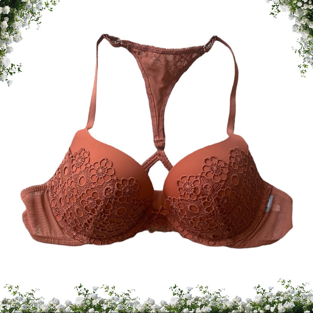 Aerie Razorback Bra Size 32D Sexy Flower Eyelets Adjustable Straps Padded Pushup